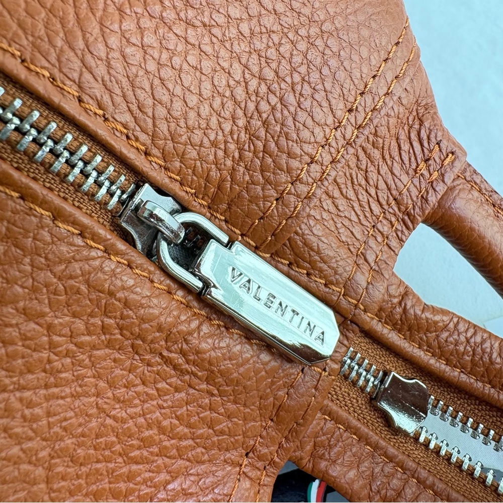 VALENTINA Made In Italy Pebbled Leather Convertible Backpack NEW W TAGS - Picture 5 of 16